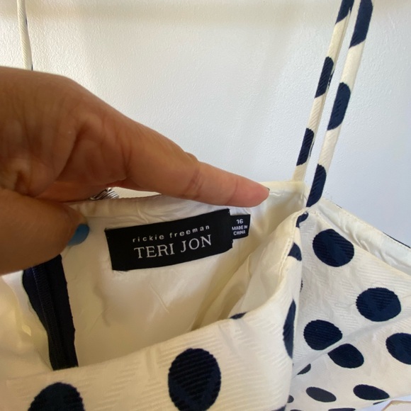 Teri Jon by Rickie Freeman Blue White Polka Dot Dress Size 16 - Picture 7 of 10